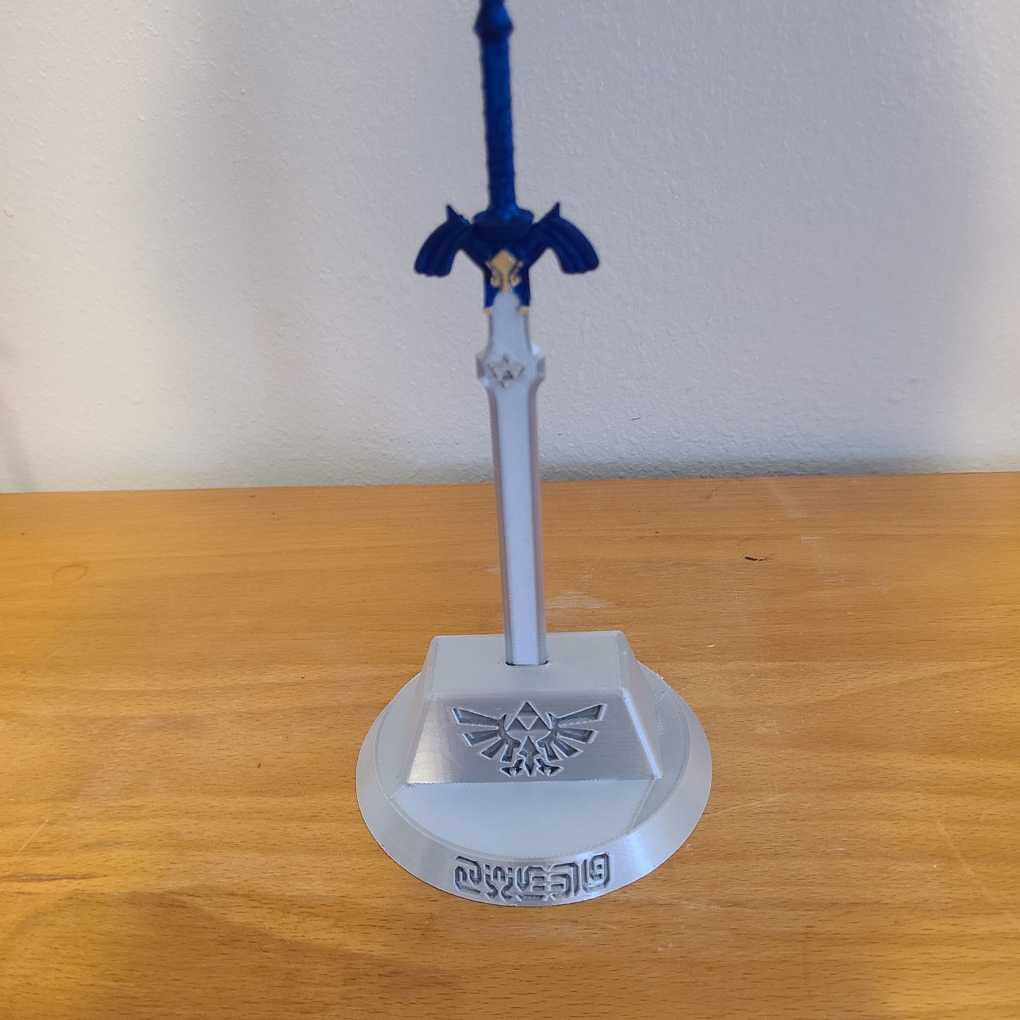 Zelda sword